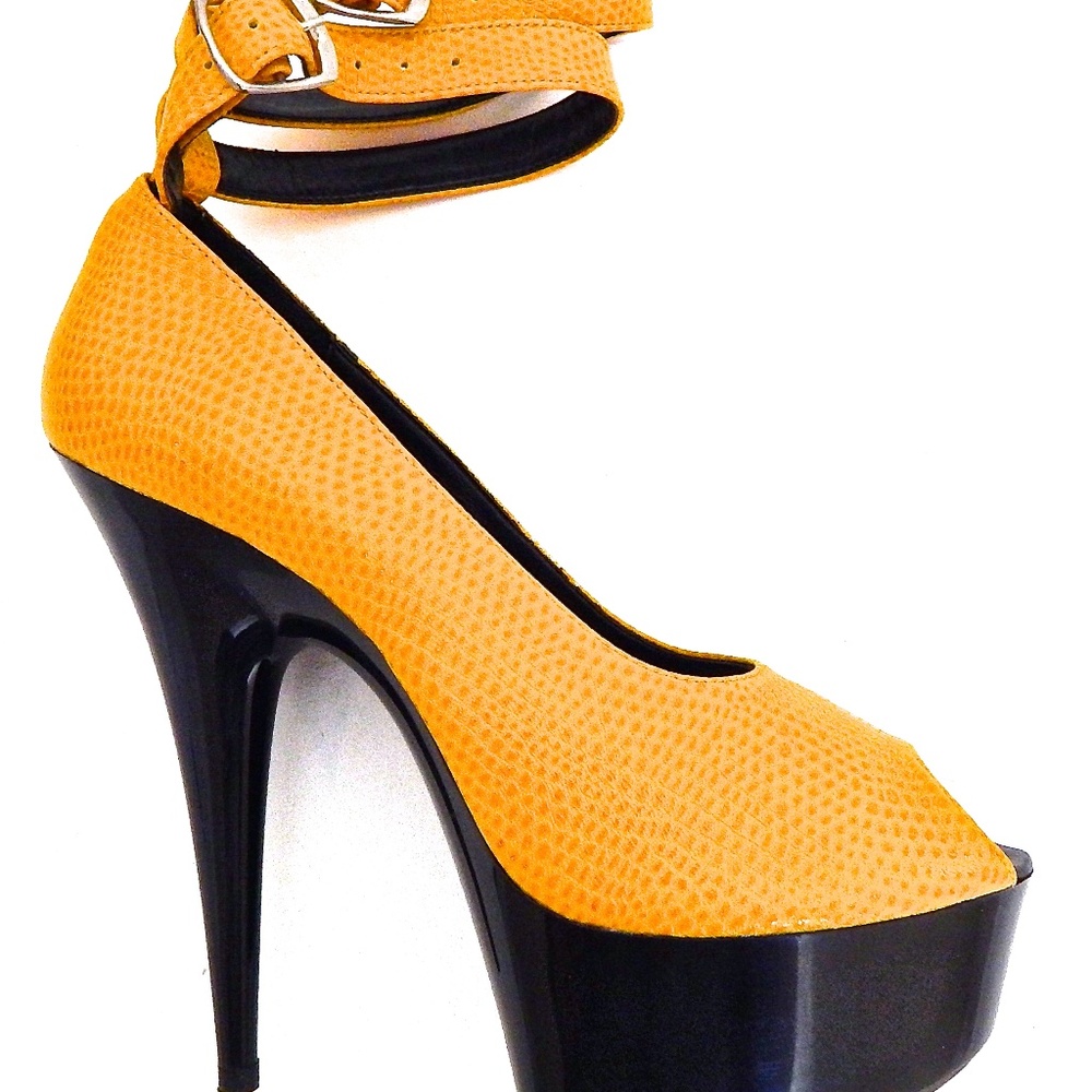 GASOLINE GLAMOUR CRACKPOT PEEP TOE PUMPS